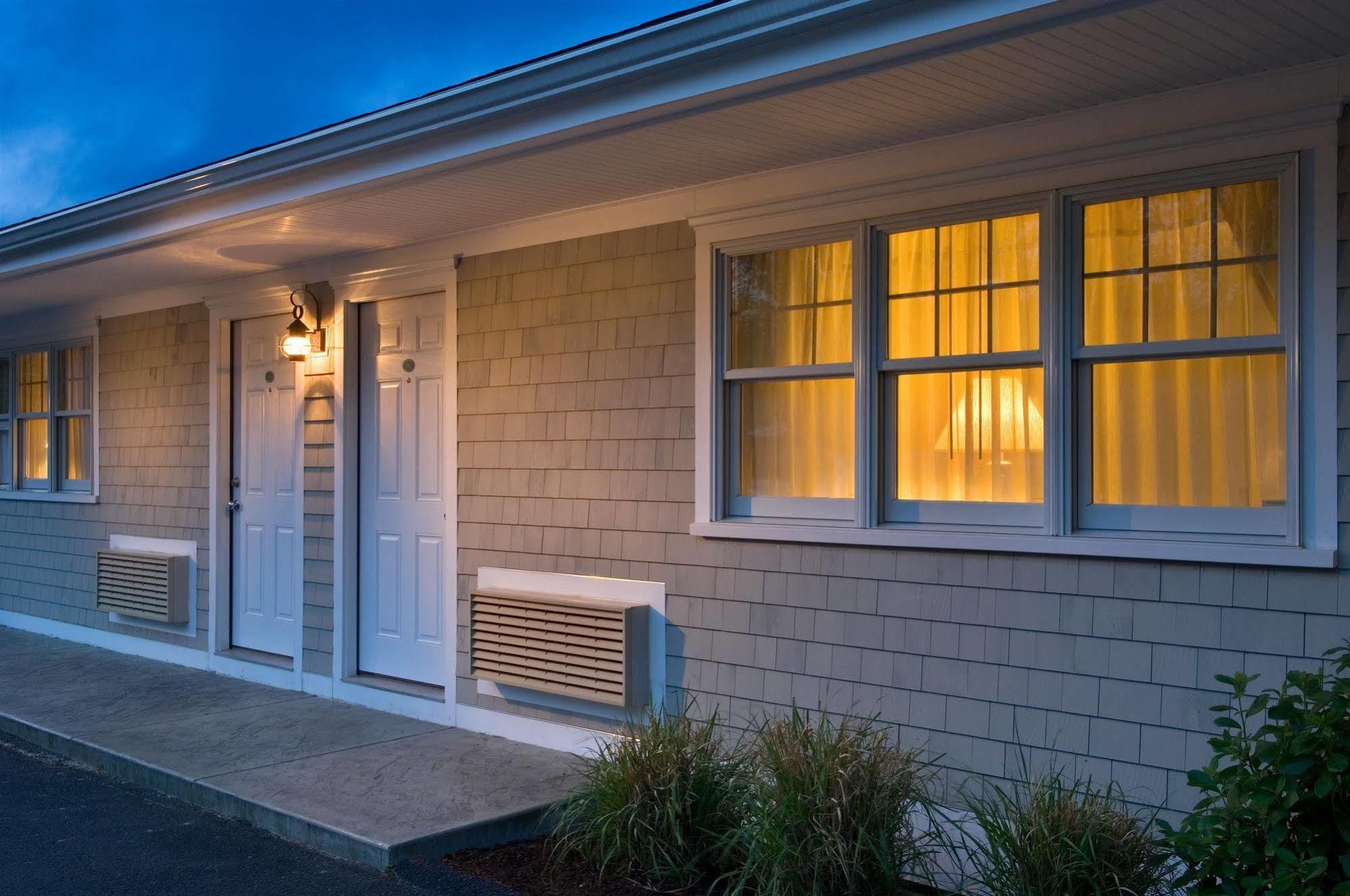 Wellfleet Motel & Lodge Extérieur photo